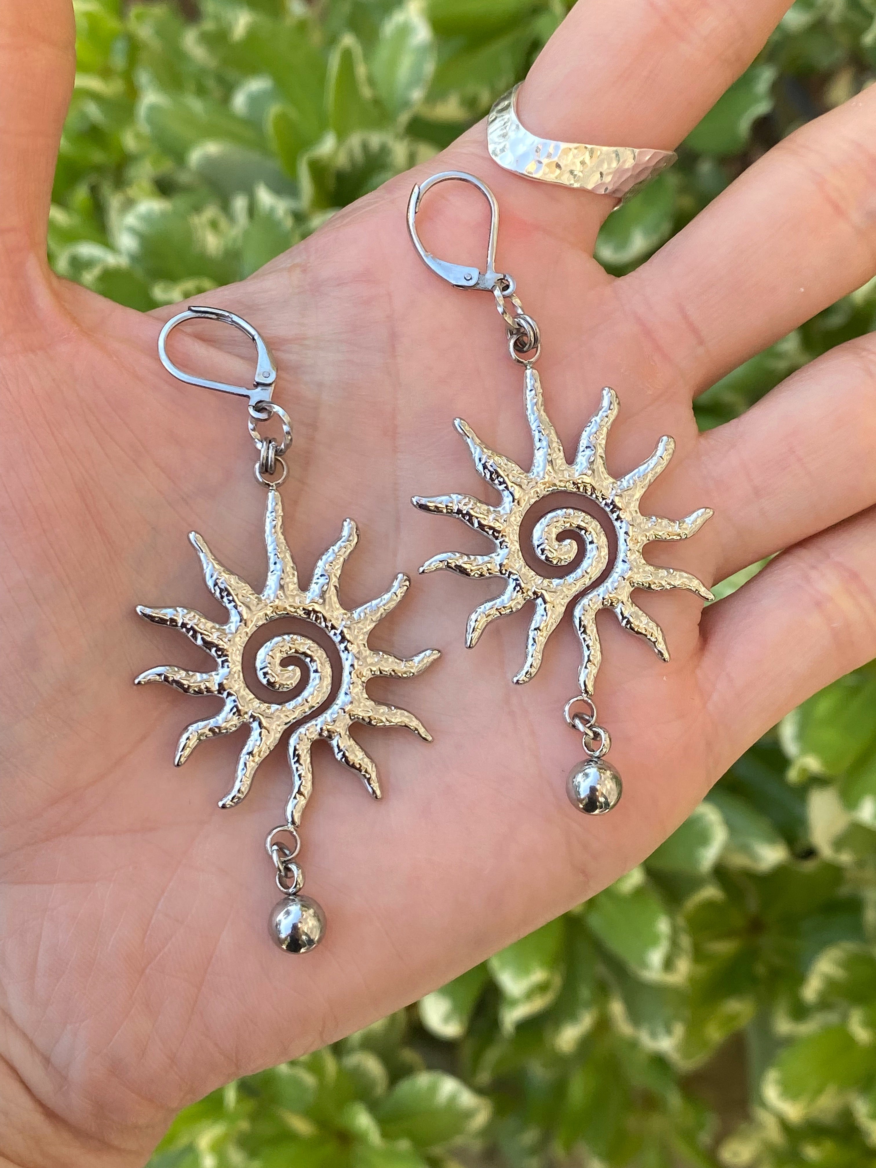 HAMMERED SUN EARRINGS
