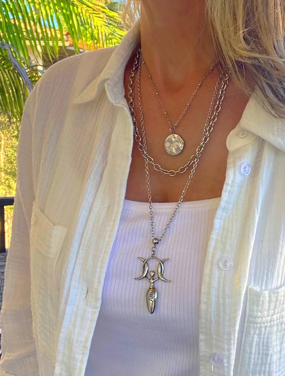 MOON GODDESS NECKLACE