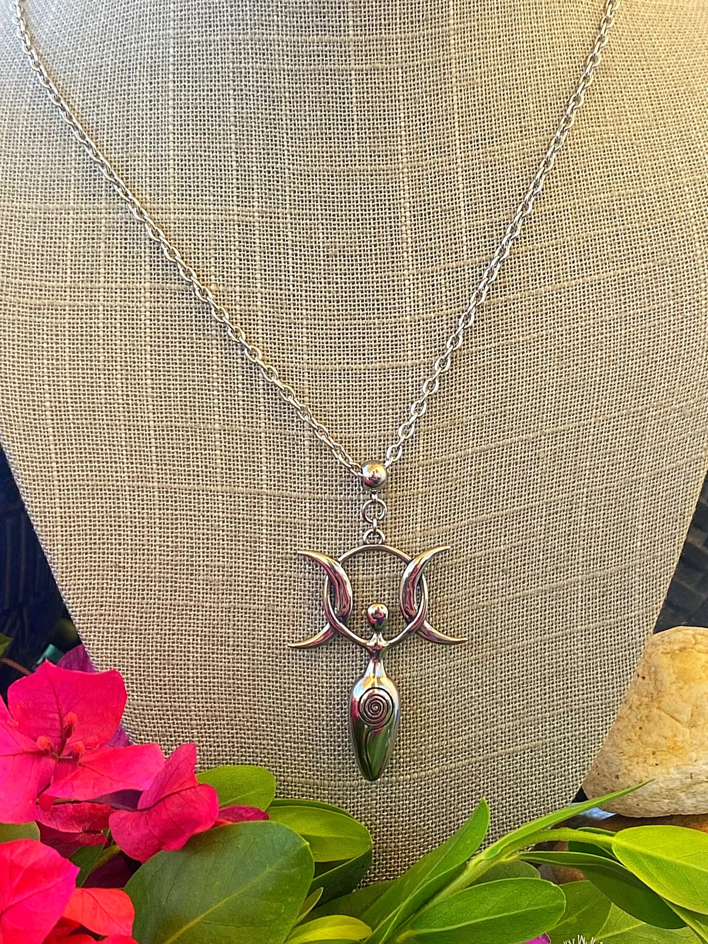 MOON GODDESS NECKLACE